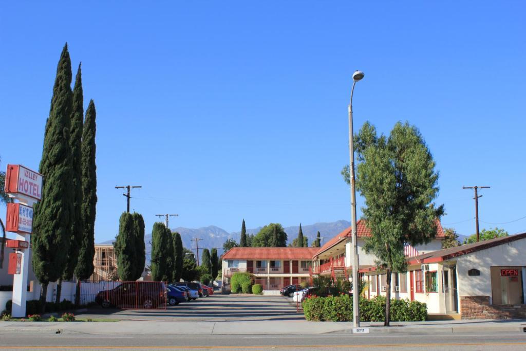 Valley Hotel Rosemead Extérieur photo